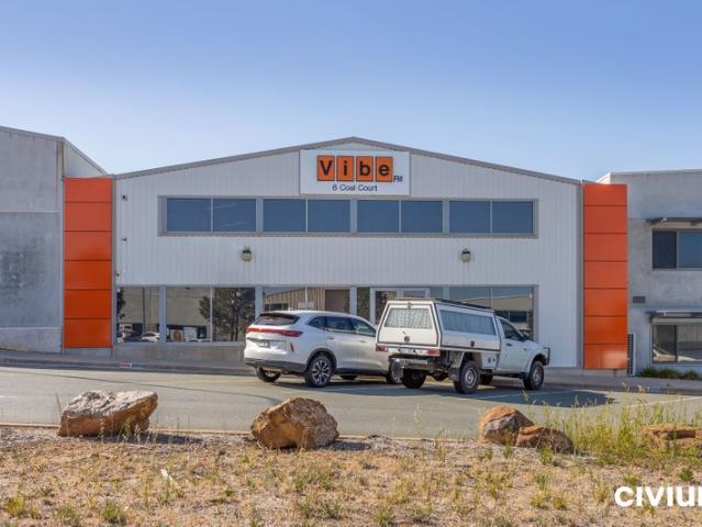 A Grade Warehouse & Showroom in Beard