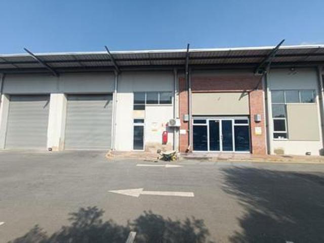 a grade warehouse/factory/distributi.