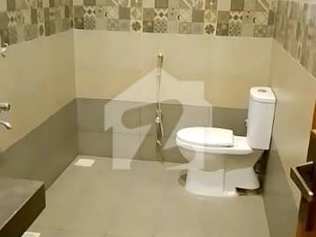 A Great Choice For A 150 Square Yards Lower Portion Available In Palm Enclave