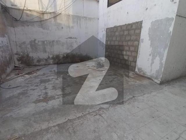 A Great Choice For A Prime Location 200 Square Yards House Available In Clifton Block 5