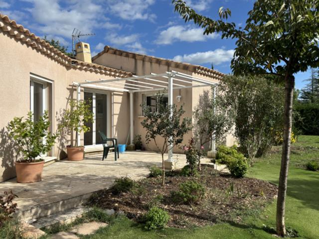 A GRILLON, VILLA RECENTE DE PLAIN PIED, SH107M2, TERRAIN 940