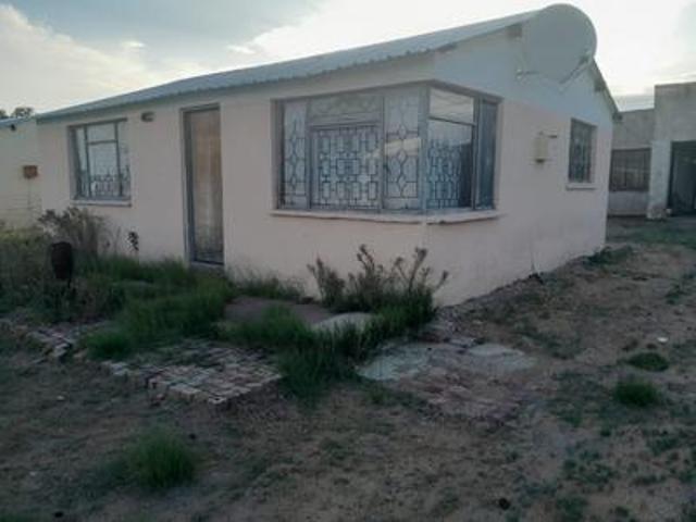 a humble spacious 4 room house + 2 b.