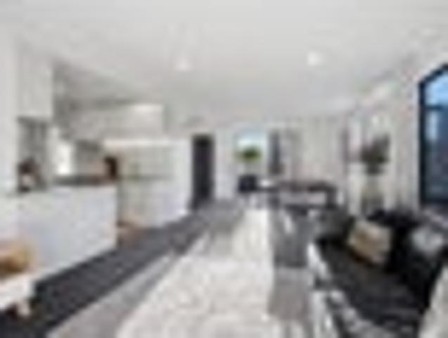 A Home an Income and Mount Lifestyle You'll Love