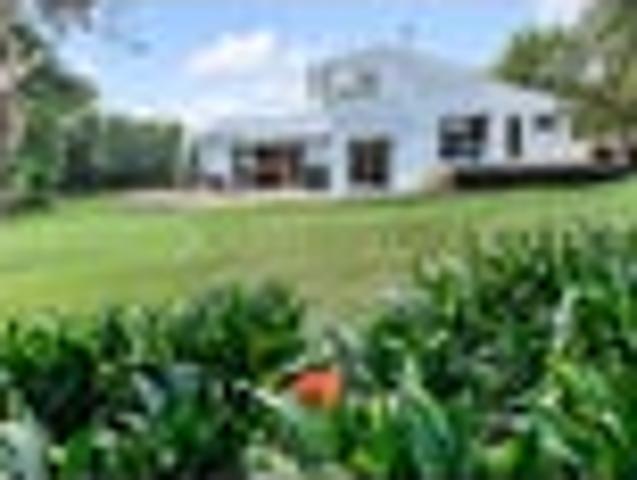 Rare family retreat in the Macleans College Zone