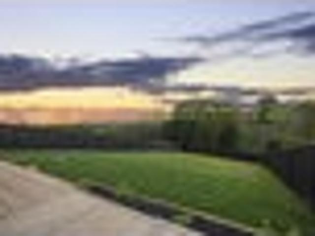 A Home with a View Plus Large Section 786sqm !