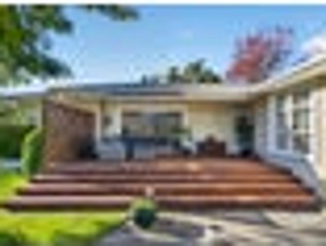 A Home That’s Easy to Love BEO $679,000