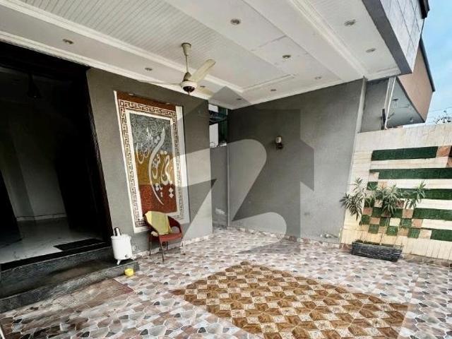 A House Of 10 Marla In Rs. 220000 Bankers Co operative Housing Society
