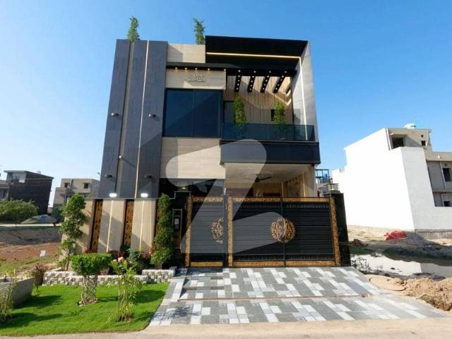 A House Of 5 Marla In Lahore