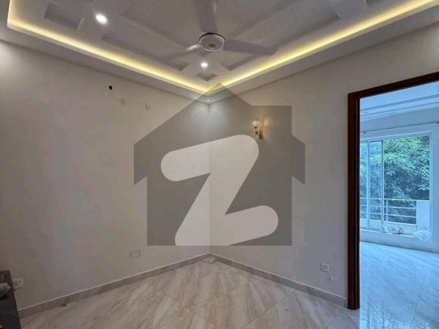 A House Of 5 Marla In Rs. 150000 DHA 9 Town