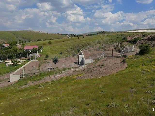 ELMADAĞ ÜÇEVLER' DE SATILIK ARSA