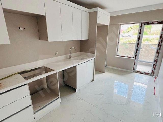 AÇIKALIN EMLAKTAN G. ZEKİ DOĞAN MAH. LÜKS YAPILI 2+1 SIFIR DAİRE