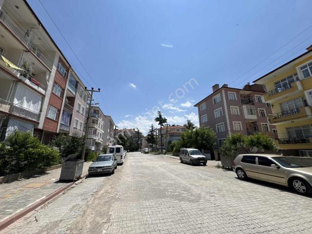 A k Emlaktan Altunkalem Mah Kiralık 3+1 Daire
