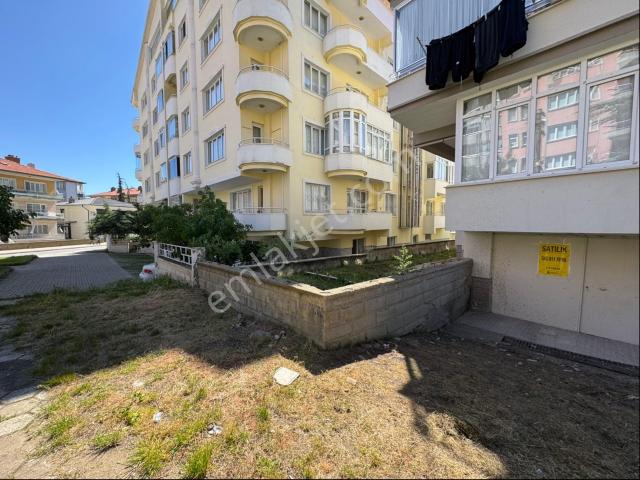 A k Emlak Güvencesiyle Çarşı Merkezde Yaklaşık 30 M2 Depo
