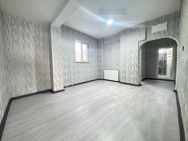 Aşkanlar Yapı'dan 1+1 Yatırımlık Daire İstiklal Caddesi Ön Cephe