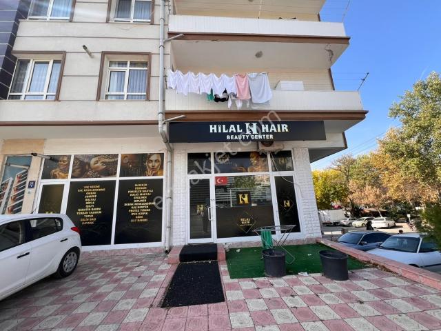 Aşıkpaşa Cadde Üzeri Köşe Yapılı 2 Cepheli 106m2 Dükkan