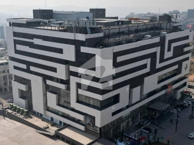 A Luxury Brand New 2 Bed Furnished At Zeta Malll