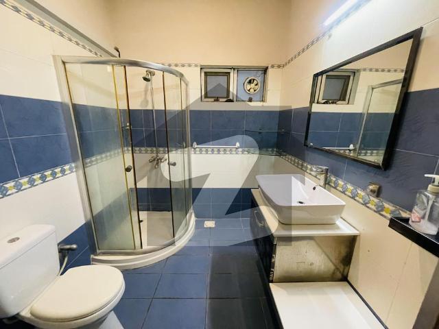 A Luxury Renovated House F 7