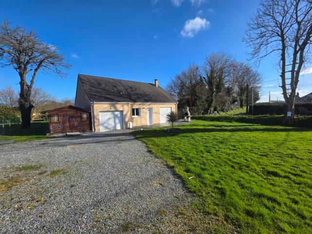 A la campagne proche de Valmont pavillon de plain avec 3 chambres et garage
