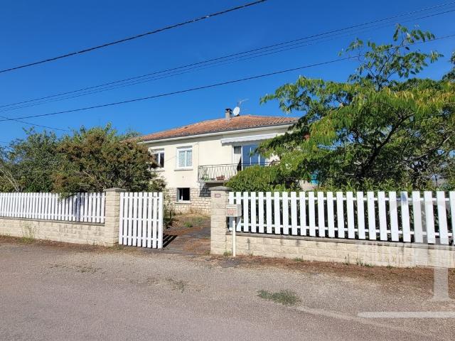 À la recherche d'un cadre de vie au coeur du Périgord Vert? 96m² Champs Romain