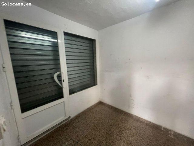 A LA VENTA NAVE EN EL POLÍGONO INDUSTRIAL GRANJA SOTO