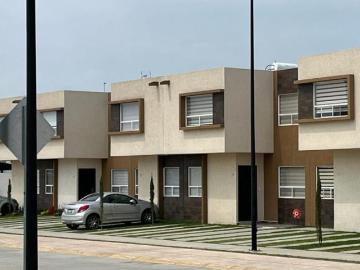 A LA VENTA CASA NUEVA CERCA DE METEPEC Y TOLUCA