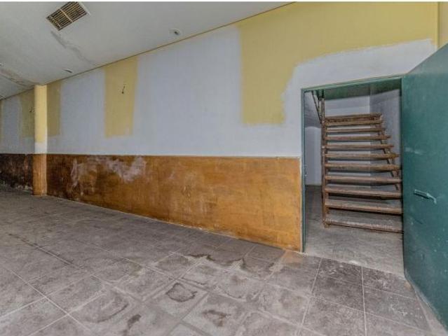 A LA VENTA LOCAL EN ZONA DE LA CIRCULAR EN VALLADOLID