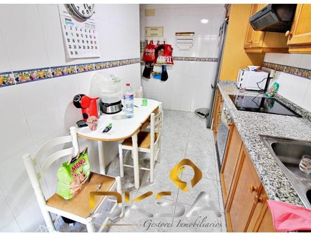 A la venta piso en perfecto estado construido en el año 2.000, Castellón