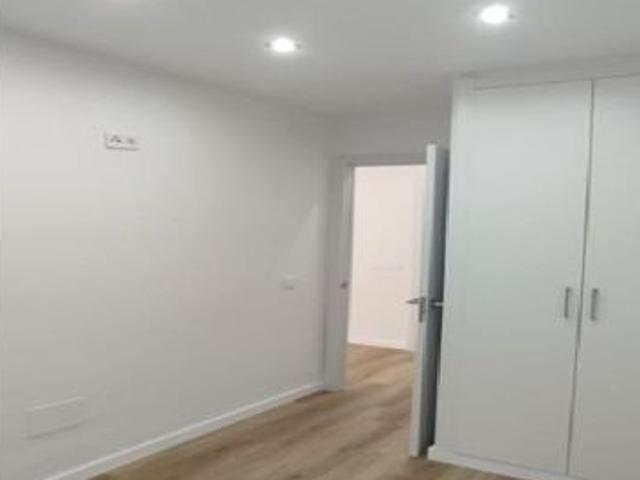 A LA VENTA PISO EN PLENO CENTRO DE FUENGIROLA