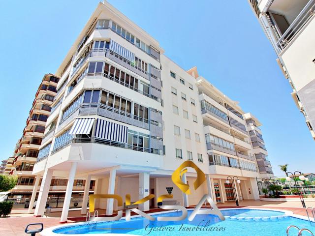 A la venta precioso apartamento en 2ª línea de mar, Benicásim