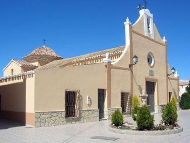 A LA VENTA SOLAR EDIFICABLE EN MARCHENA