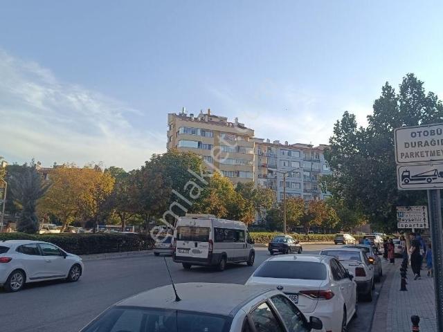 Çağlak Gayrimenkul Den Satılık Dükkan
