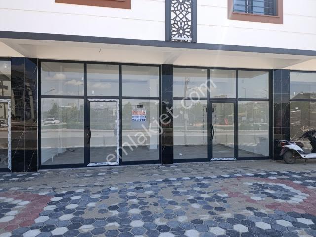 Çağlak Parkı Karşısında Kiralık Dükkan