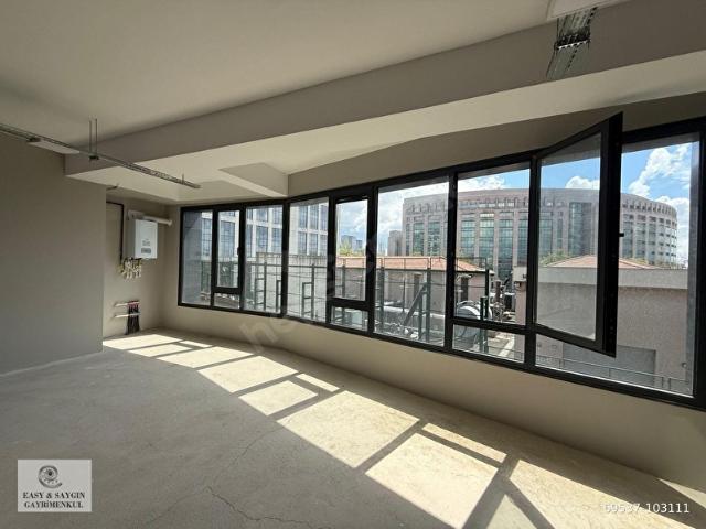 ÇAĞLAYAN ADLİYESİ KARŞISINDA OFİS KULLANIMINA UYGUN OFİS ASANSÖRLÜ TABELA DEĞERİ OLAN OFİS