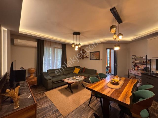 Çağlayan'da Full Eşyalı Şık Bahçe Kullanımlı 2+1