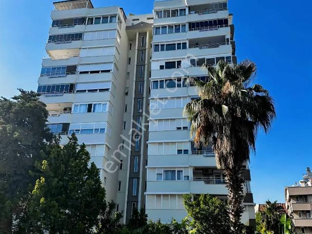 Çağlayan'da, Havuzlu Ve Nezih Bir Sitede, Kiralık Ferah Daire