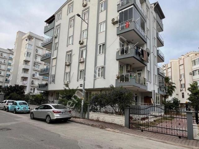 Çağlayan'da Pekiyi Fırını Yakını 2+1 Mobilyalı Daire