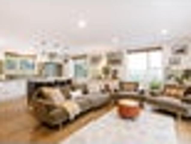 A legacy lifestyle, minutes from the city