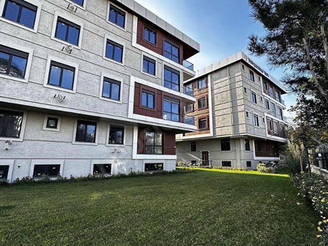A+ Lokasyon Acıbadem Sıfır, Kapalı Otopark 2+1 Kiralık Daire !