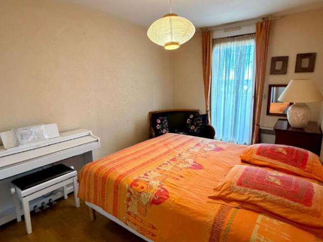 A loué appartement de 3 pièces meublé à Salon de Provence Quartier Morgan Gare