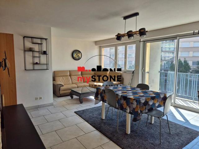 A LOUER MACON appartement meublé 78m² balcon place de parking et cave