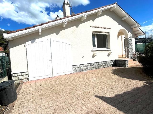 À louer ? Maison 80 m² plain pied à Gan