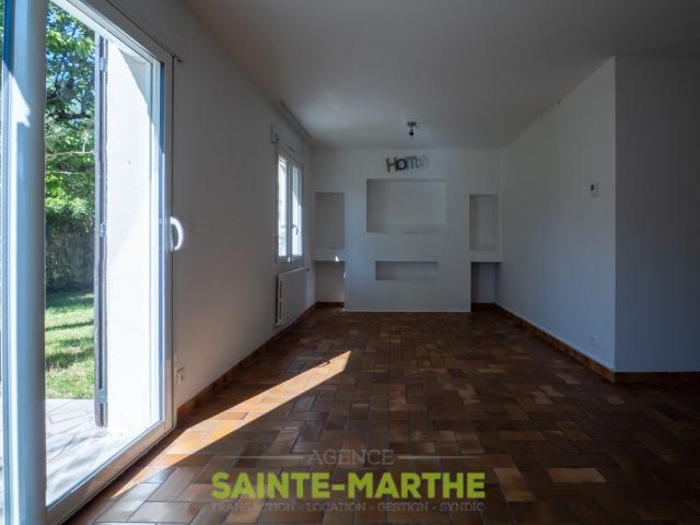 A LOUER MAISON 3 CHAMBRES SECTEUR SAINT FLORENT