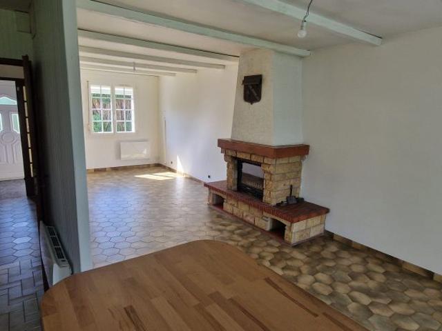 A louer: Maison T3 72m² Savy 02590
