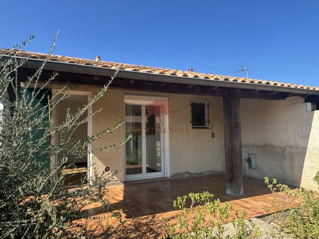 A louer maison T3 avec jardin et garage à Saint André de Sangonis