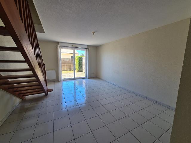 A louer Maison T3 Les Billaux 64.93 m2
