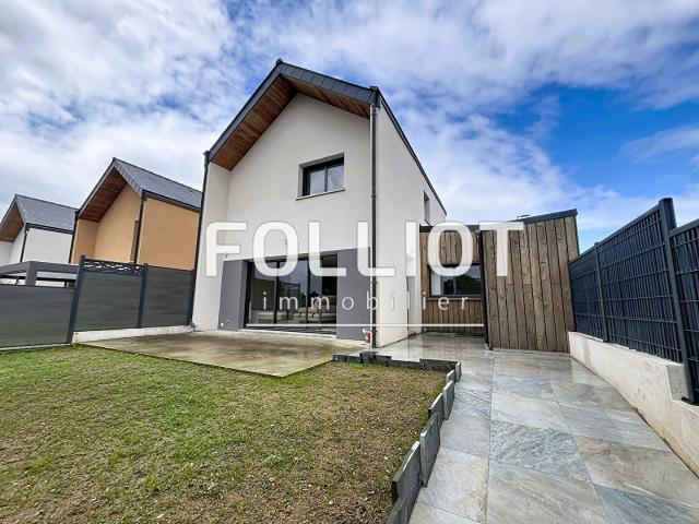 A louer: Maison T4 Meublée & Neuve à Fougères Réf.2555CV