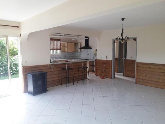 A louer, Maison / Villa, 137 m²