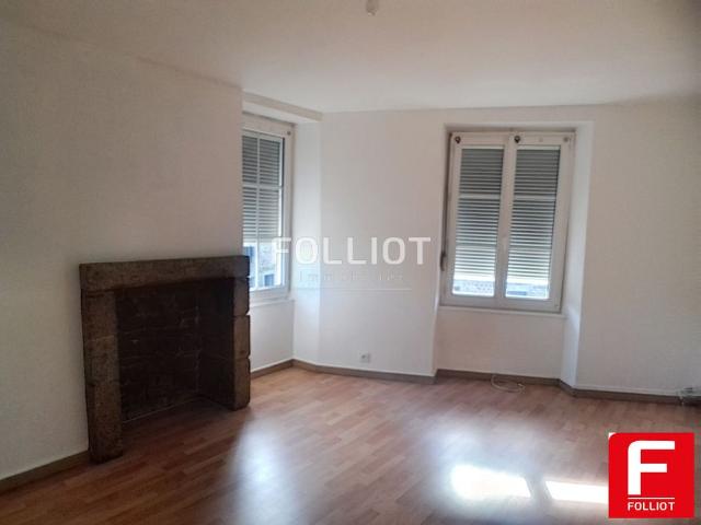 A LOUER Maison Villedieu 5 pi�ces 90 m2 jardin proximit� du centre ville
