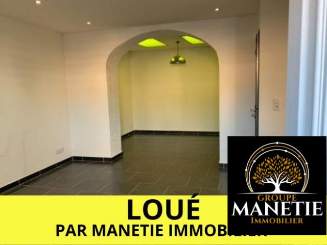 À louer Maison ancienne, 3 pièces située à Corbehem 62112