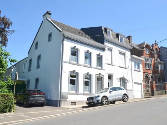 à louer Maison de maître Aubel Rue Haes